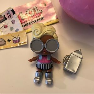 LOL Surprise Series 3 Funky QT